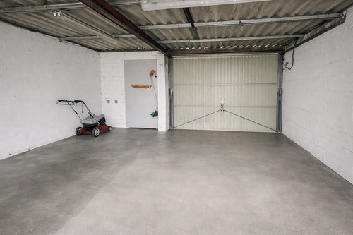 Garage - 