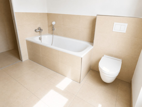 Bad mit Dusche und Wanne - 