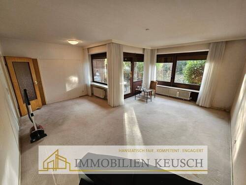 Helles Wohn- und Esszimmer - 