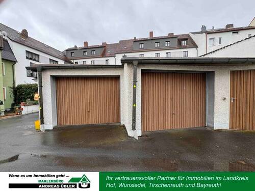 Garagen plus Geräteraum - 