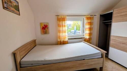 Schlafzimmer OG Links - 