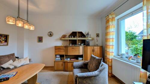 Wohnzimmer - Doppelhaushälfte mit 80,90 m&sup2; in Bremen zum Kaufen