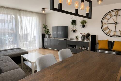 Wohnen - 4 Zimmer Etagenwohnung in Magstadt