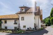 Hausansicht - 4 Zimmer Doppelhaushälfte zum Kaufen in Wehr