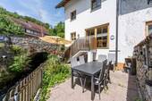 Terrasse am Bachlauf - 4 Zimmer Doppelhaushälfte in Wehr