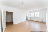 eigentumswohnung 1 zimmer - Bezugsfreie 1-Zimmer-Wohnung mit Aufzug in der 5. Etage