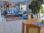 Wohnung EG - Wohnzimmer und Essbereich - 