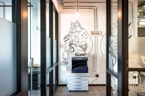 Flur mit Druckstation - 