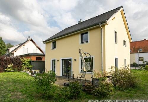 Ansicht NordWest - 5 Zimmer Einfamilienhaus in Großharthau