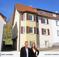 Doppelhaushälfte in zentraler Lage mit großzügiger Garage - Albstadt-Ebingen