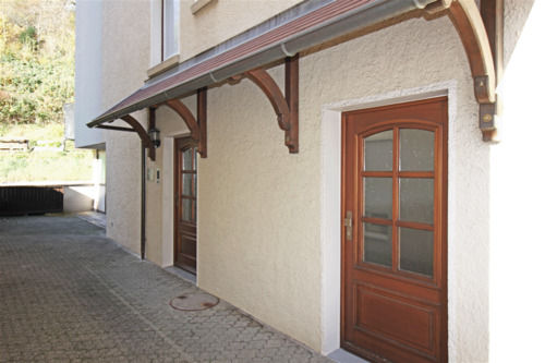Eingangsbereich - 8 Zimmer Mehrfamilienhaus, Wohnhaus in Albstadt-Ebingen