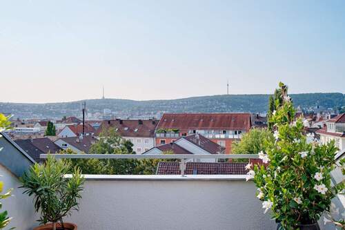 Ausblick - 4 Zimmer Etagenwohnung zum Kaufen in Stuttgart