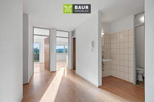 Flur - 4 Zimmer Etagenwohnung in Biberach an der Riß