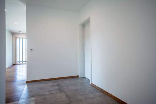 genügend Platz für eine Garderobe - 