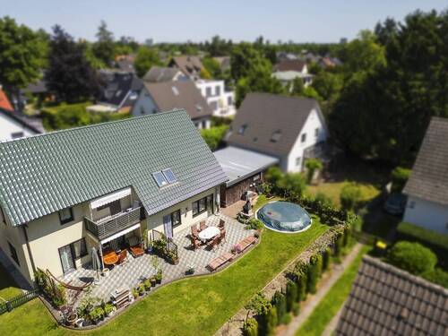 Bild 1 - *Casa bifamiliare - Zweifamilienhaus - tlw. vermietet.*ca. 280 m² WNFl.*