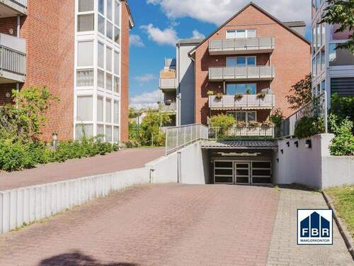 Zufahrt Tiefgarage - Vermietete Erdgeschosswohnung mit Tiefgaragenstellplatz