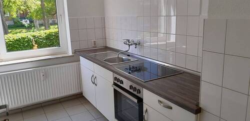 Einbauküche - Schöne 2,5-Zimmer-Whg. im Tunnelweg Husum