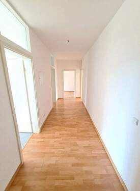 Flur - 2 Zimmer Etagenwohnung in Chemnitz