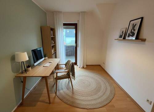 Virtuelles Homestaging Arbeitszimmer - 