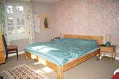 Schlafzimmer im Erdgeschoss - 