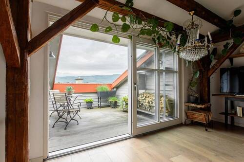Wohnbereich, Blick Terrasse - 