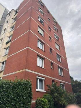 Seitenansicht - 2 Zimmer Etagenwohnung zum Kaufen in Bremen