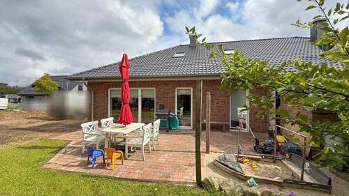 Terrasse Wohneinheit 1 - Bungalow mit 196,00 m&sup2; in Langballig zum Kaufen