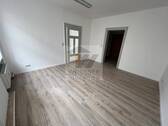 Büro vorne - 
