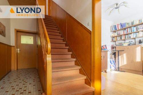 Bild 2 - 9 Zimmer Bauernhaus, Landhaus zum Kaufen in Diemelstadt / Dehausen