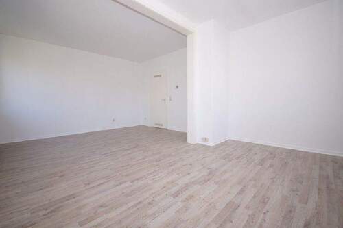 Wohnzimmer_2 - Liebevolles Wohnumfeld - 799,00 EUR Kaltmiete, ca.  50,90 m² Wohnfläche