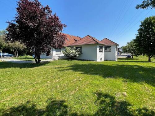 Hausansicht - Halle in Reutlingen zur Miete