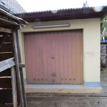 Garage - 