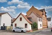 Haus 2 - 5 Zimmer Mehrfamilienhaus, Wohnhaus zum Kaufen in Hanau