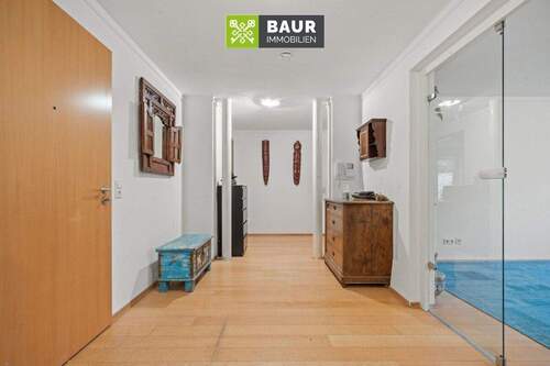 Flur - 4 Zimmer Etagenwohnung in Ravensburg