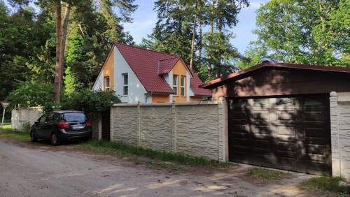 Einfahrt in die Garage - Einfamilienhaus mit 123,70 m² in Schönwalde-Glien zum Kaufen