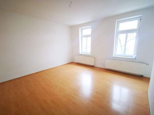 Zimmer - Etagenwohnung mit 32,00 m&sup2; in Chemnitz zur Miete