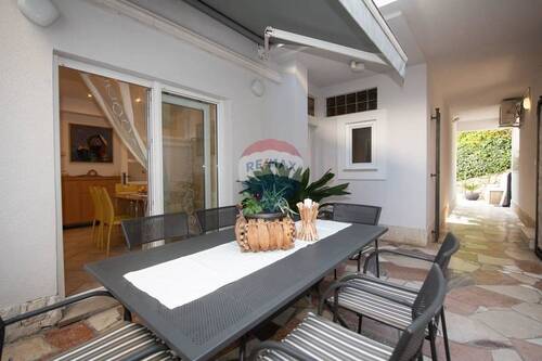 3 - 4 Zimmer Etagenwohnung zum Kaufen in Opatija