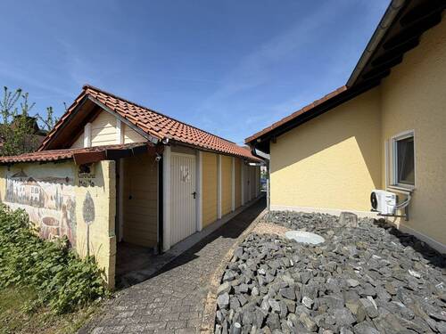 Zugang zur Garage - 