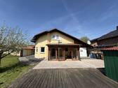 Terrasse und Wintergarten - 
