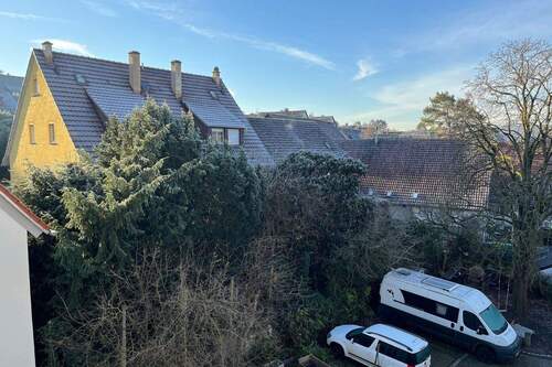 Blick vom Balkon in den Hof - 