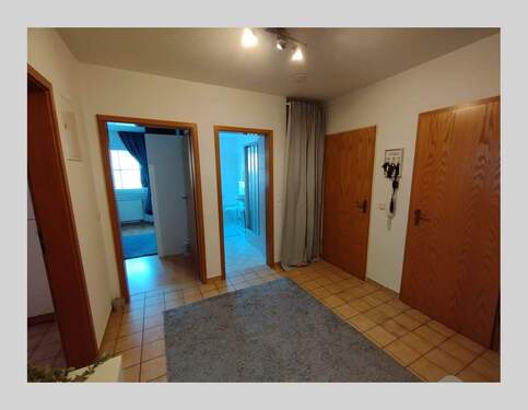 Flur - 3 Zimmer Etagenwohnung in Lüdenscheid