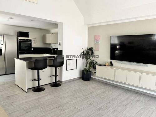 Wohnbereich mit Küche - Modernes Wohnhaus für die junge Familie