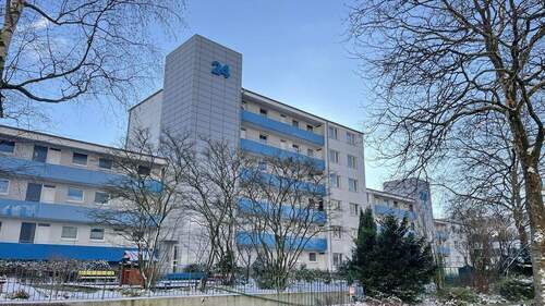 Frontansicht - 3 Zimmer Etagenwohnung in Pinneberg