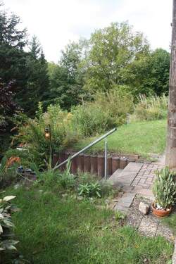 Garten - 8 Zimmer Mehrfamilienhaus, Wohnhaus zum Kaufen in Kulmbach