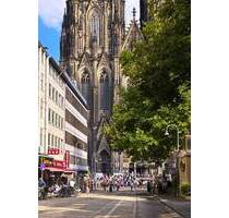 Büro vis a vis des Kölner Dom zu vermieten