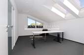 V8828 Bürogebäude - Büro 3 - 