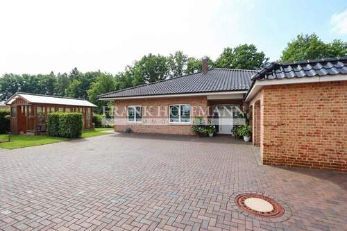 V8828 Betriebsleiterhaus 3 - 