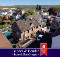 Charmantes Einfamilienhaus mit Innenhof & Carport in zentraler Lage von Sankt Augustin