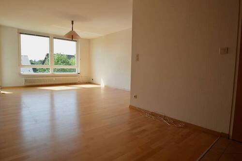 Wohn/- Essbereich - Etagenwohnung mit 95,00 m² in Mainz / Bretzenheim zum Kaufen