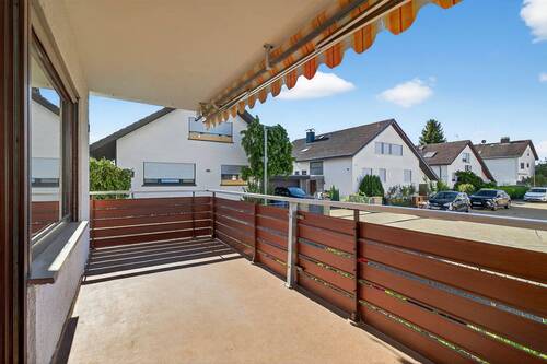 Balkon Erdgeschoss - 9 Zimmer Etagenwohnung in Stutensee